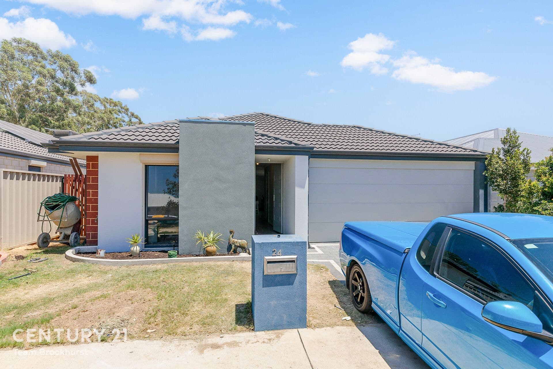 7/10 Warton Rd, Huntingdale, WA, 6110, Haynes - Image 1