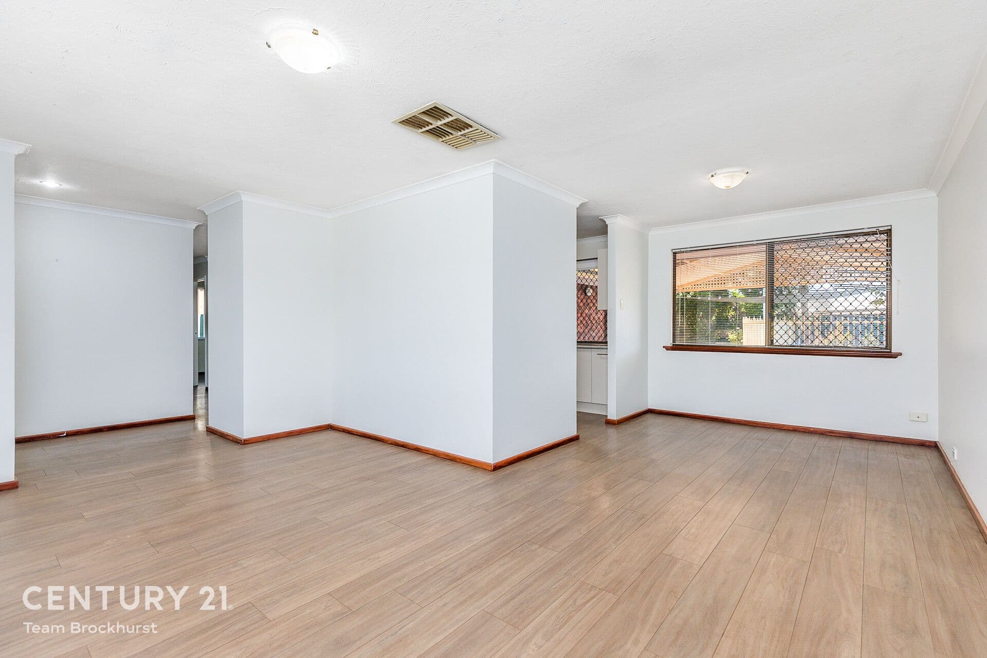 7/10 Warton Rd, Huntingdale, WA, 6110, Thornlie - Thumbnail 4