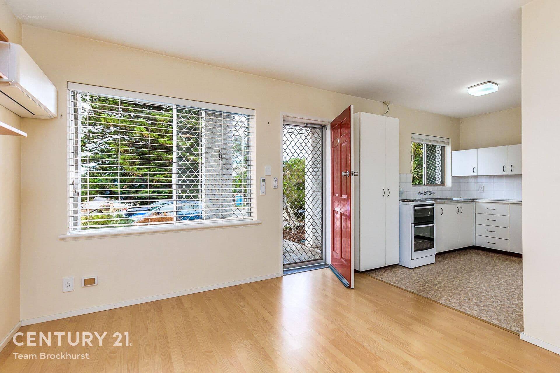 4/16 Eighth Avenue, Maylands, WA, 6051, Maylands - Thumbnail 2