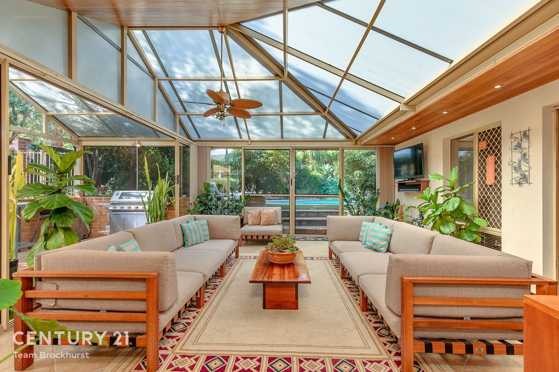 7/10 Warton Rd, Huntingdale, WA, 6110, Roleystone - Thumbnail 2