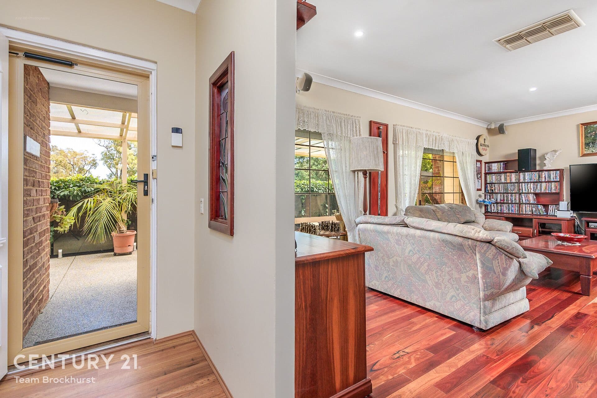 7/10 Warton Rd, Huntingdale, WA, 6110, Roleystone - Thumbnail 5