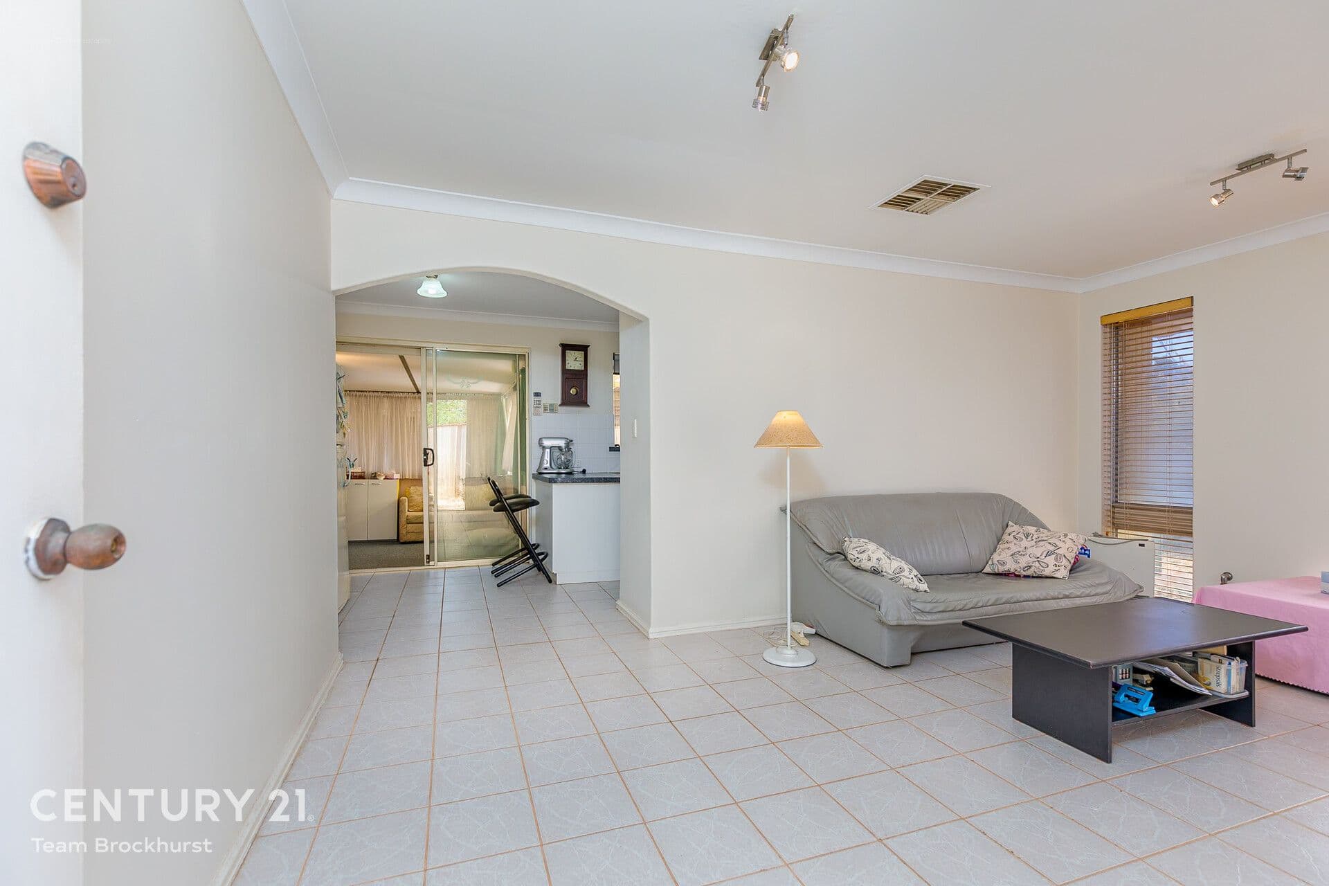 7/10 Warton Rd, Huntingdale, WA, 6110, Thornlie - Thumbnail 8