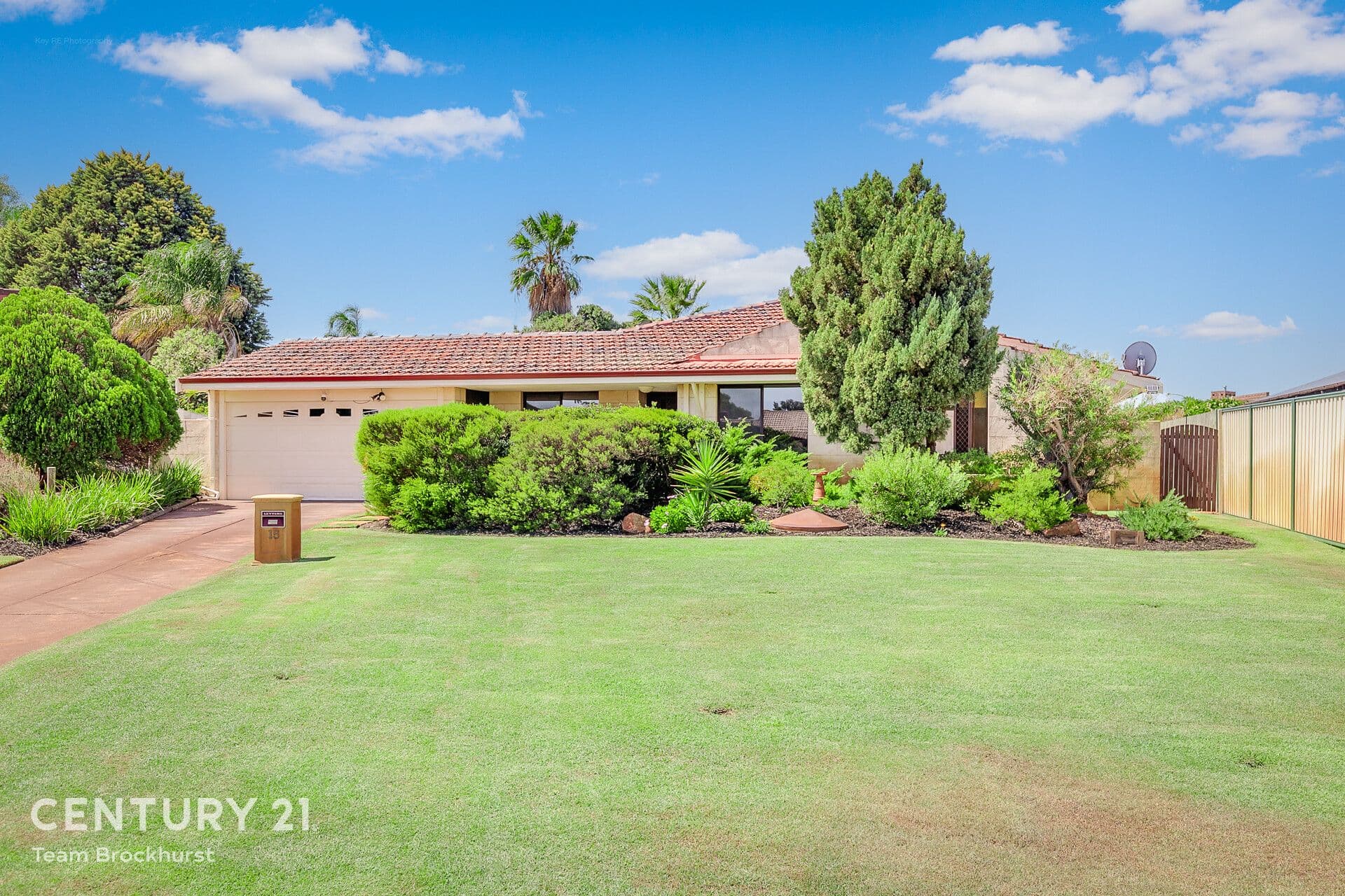 7/10 Warton Rd, Huntingdale, WA, 6110, Thornlie - Image 1