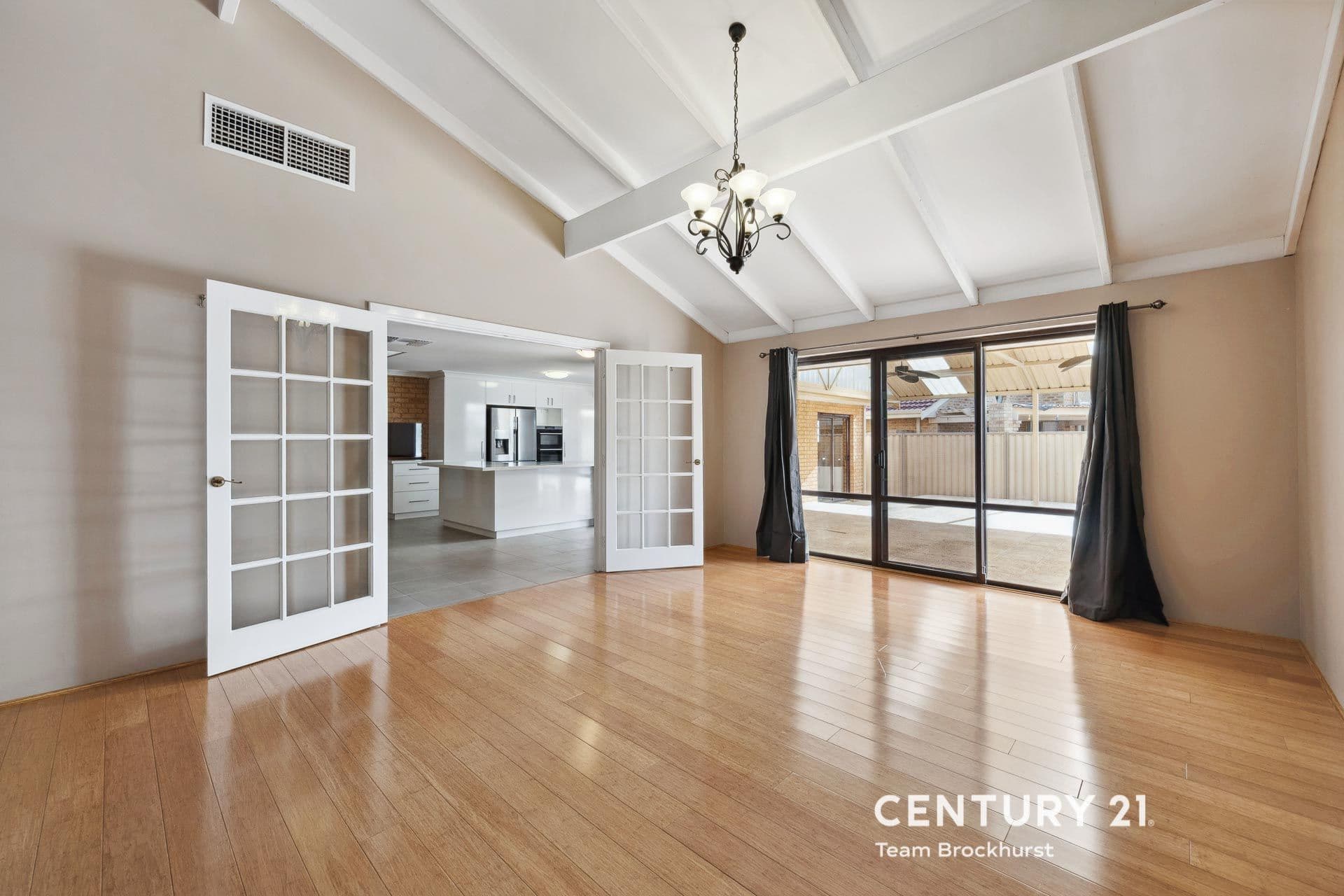 7/10 Warton Rd, Huntingdale, WA, 6110, Thornlie - Thumbnail 3