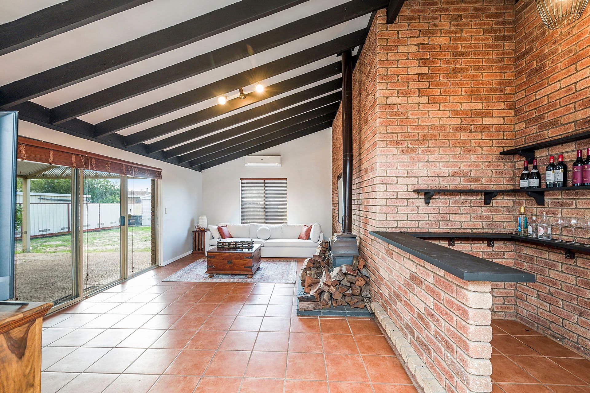 7/10 Warton Rd, Huntingdale, WA, 6110, North Yunderup - Thumbnail 2
