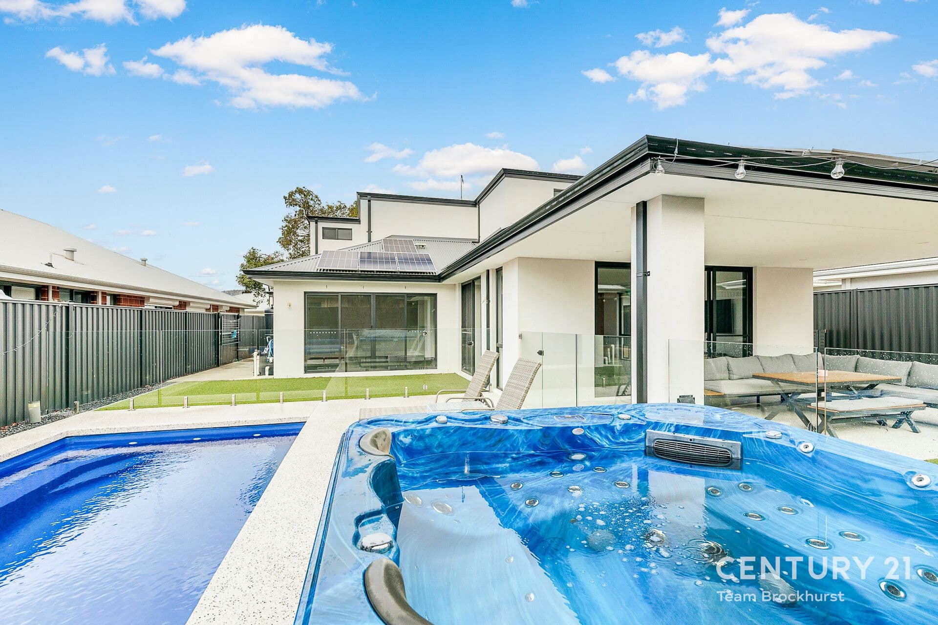 7/10 Warton Rd, Huntingdale, WA, 6110, Bushmead - Thumbnail 2
