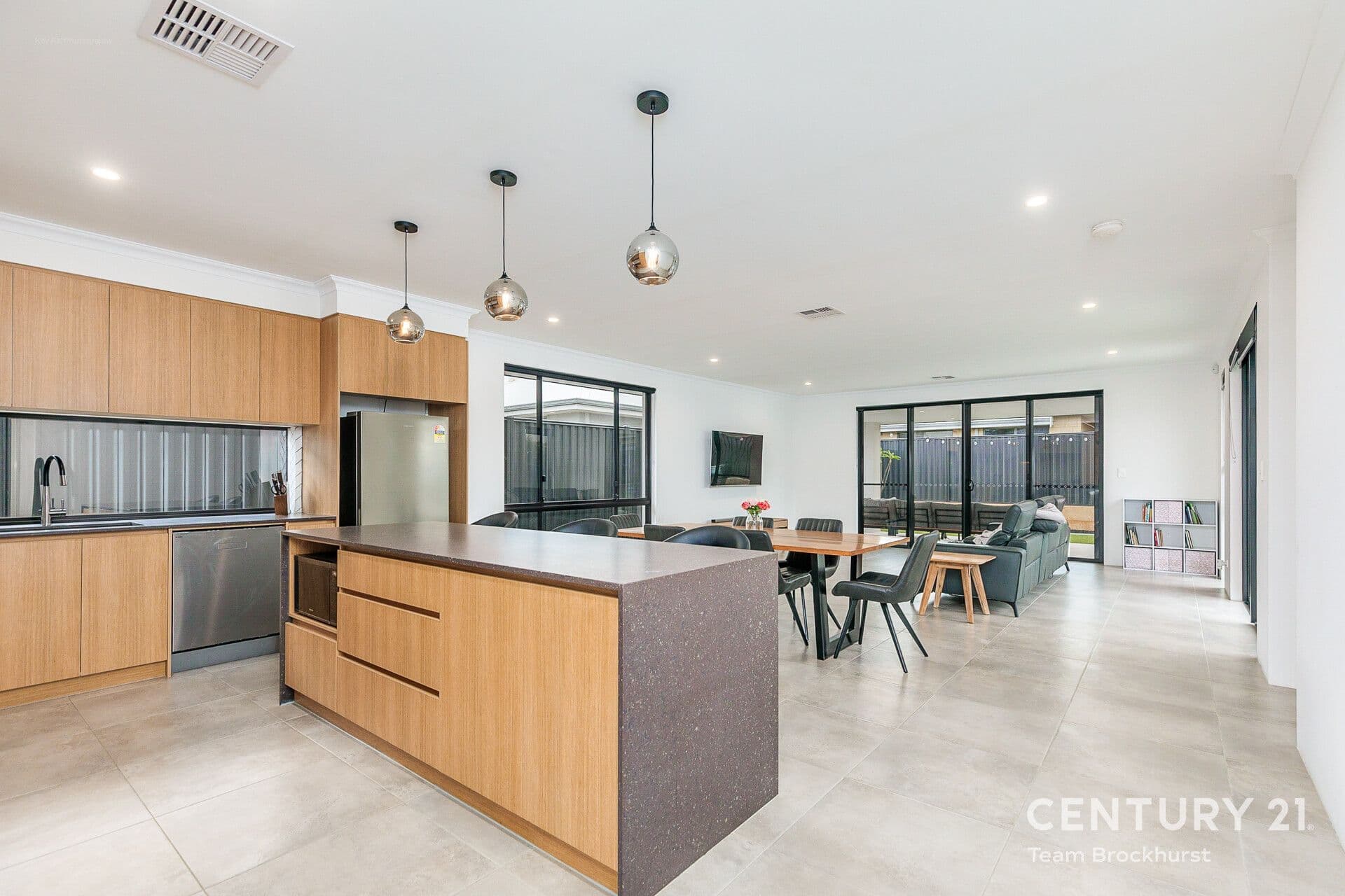 7/10 Warton Rd, Huntingdale, WA, 6110, Bushmead - Thumbnail 8