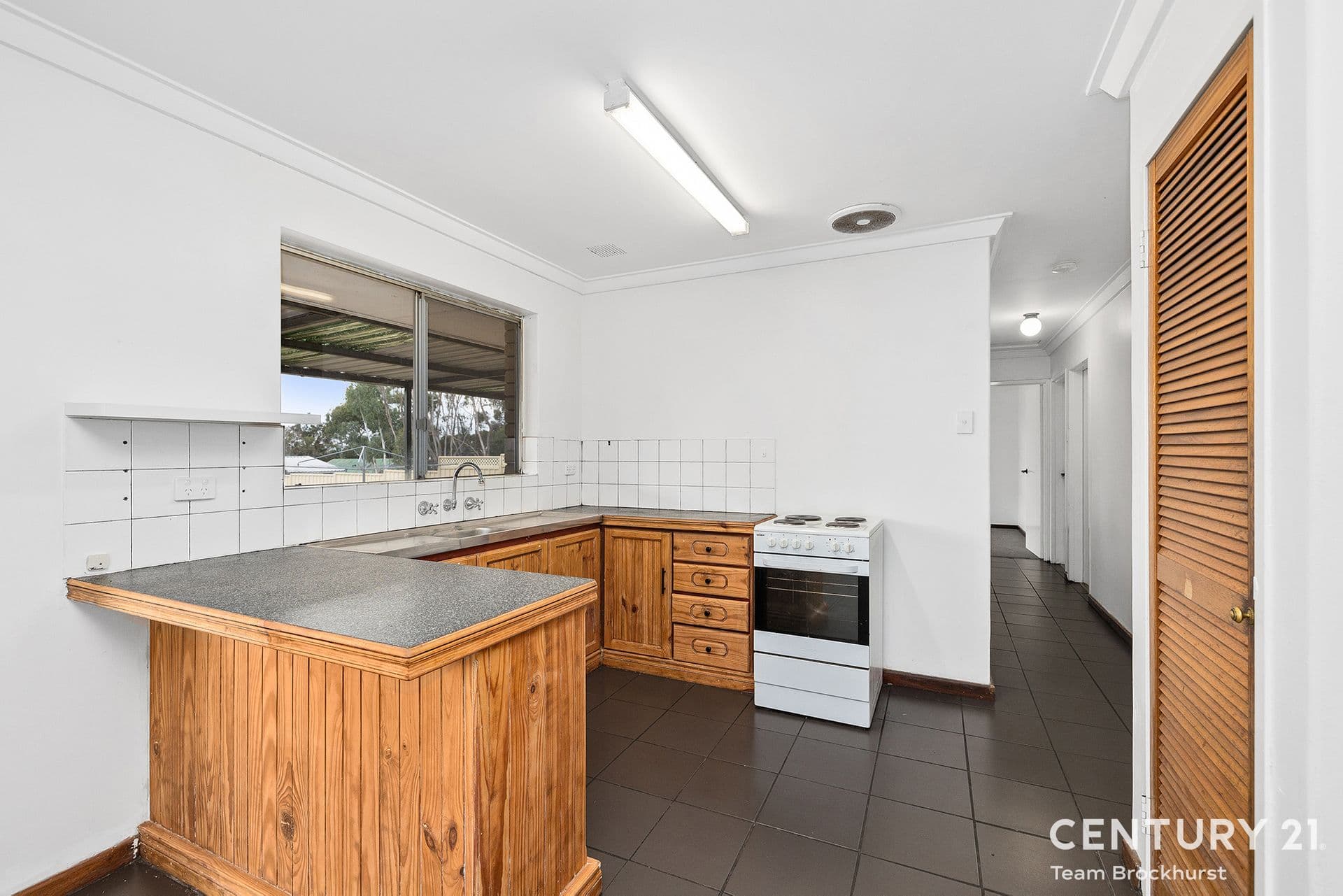 7/10 Warton Rd, Huntingdale, WA, 6110, Pingelly - Thumbnail 8