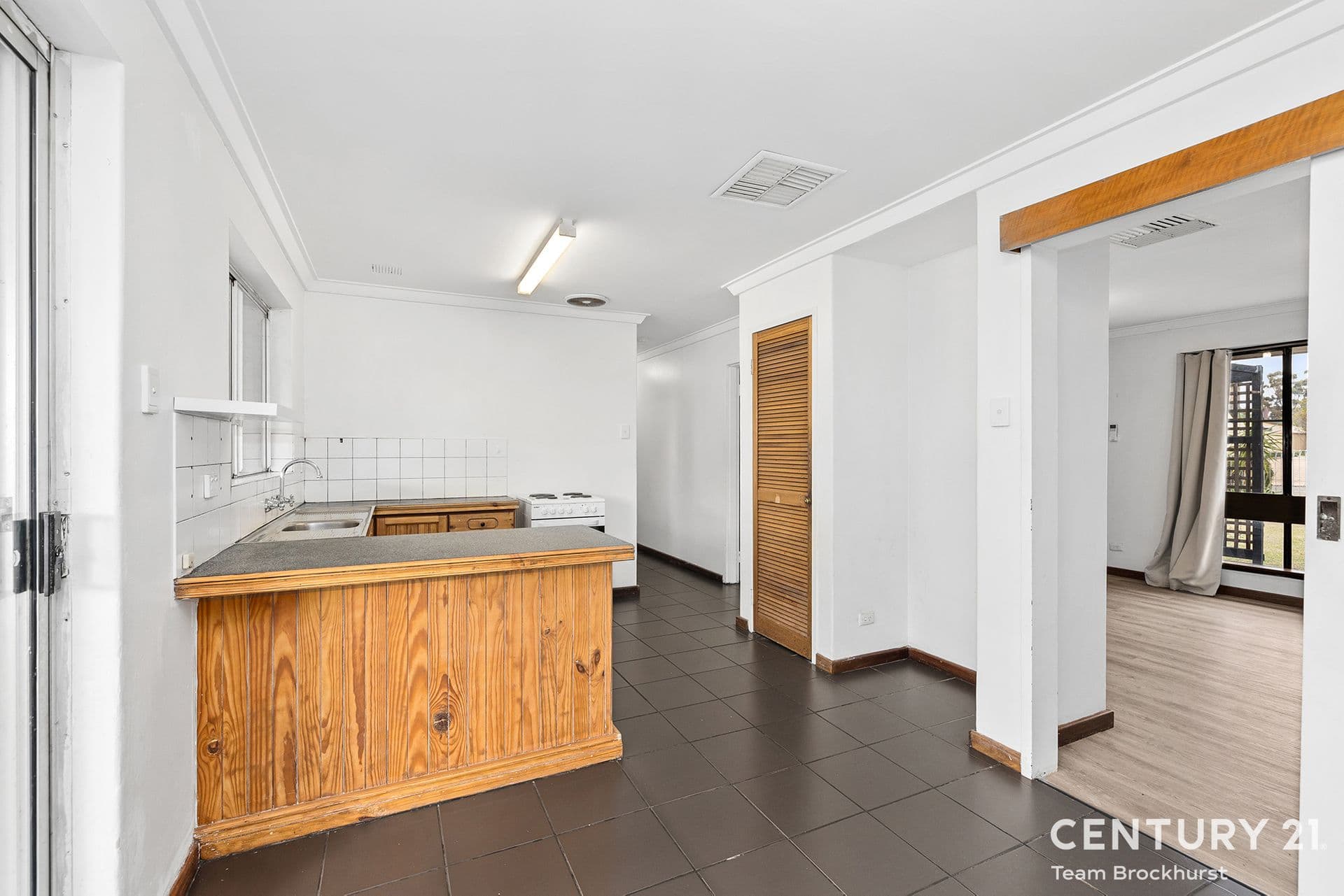 7/10 Warton Rd, Huntingdale, WA, 6110, Pingelly - Thumbnail 7