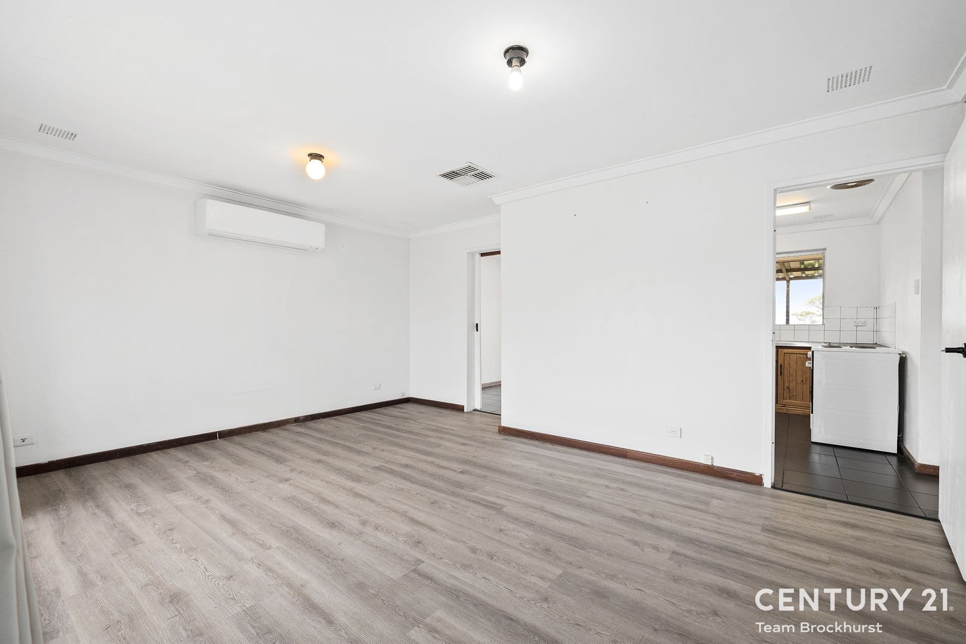 7/10 Warton Rd, Huntingdale, WA, 6110, Pingelly - Thumbnail 5