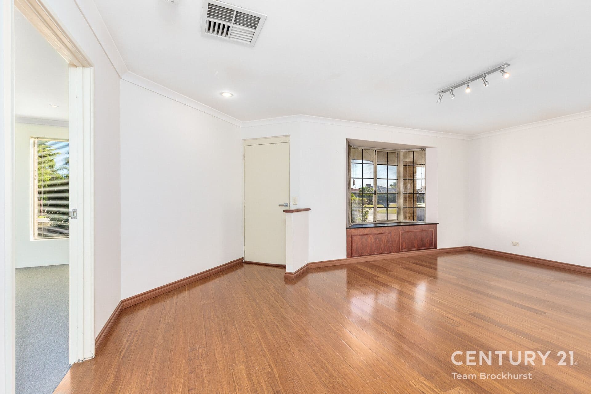 7/10 Warton Rd, Huntingdale, WA, 6110, Huntingdale - Thumbnail 5