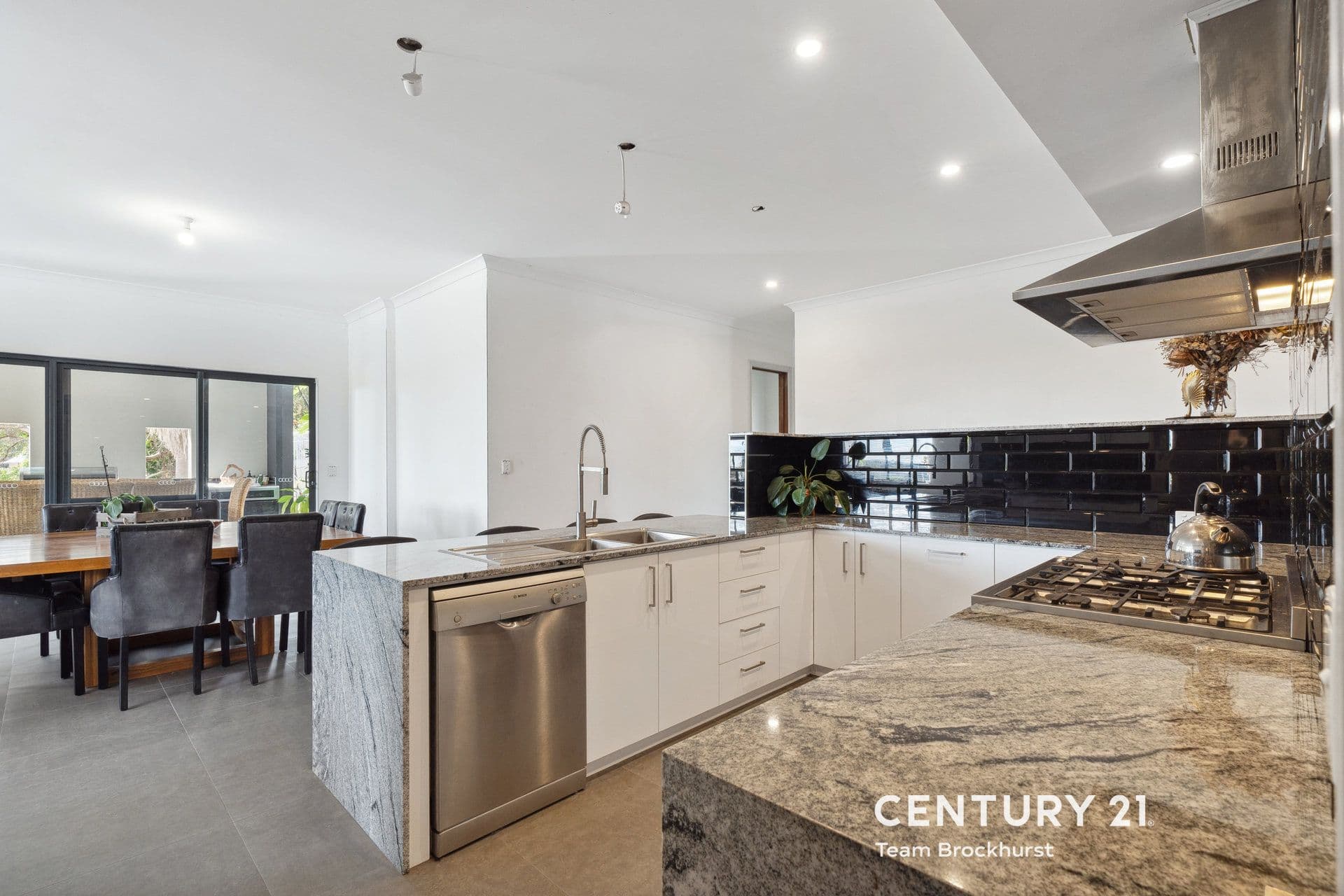 7/10 Warton Rd, Huntingdale, WA, 6110, Kelmscott - Thumbnail 8