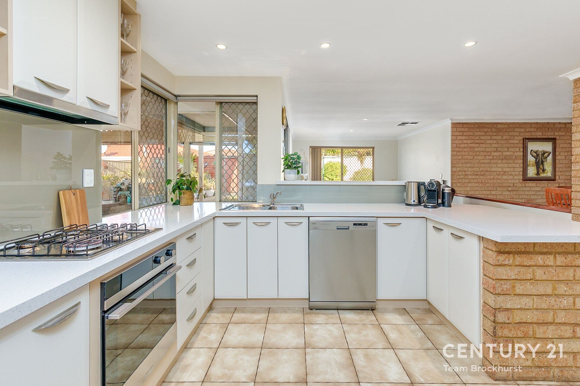 7/10 Warton Rd, Huntingdale, WA, 6110, Thornlie - Thumbnail 2