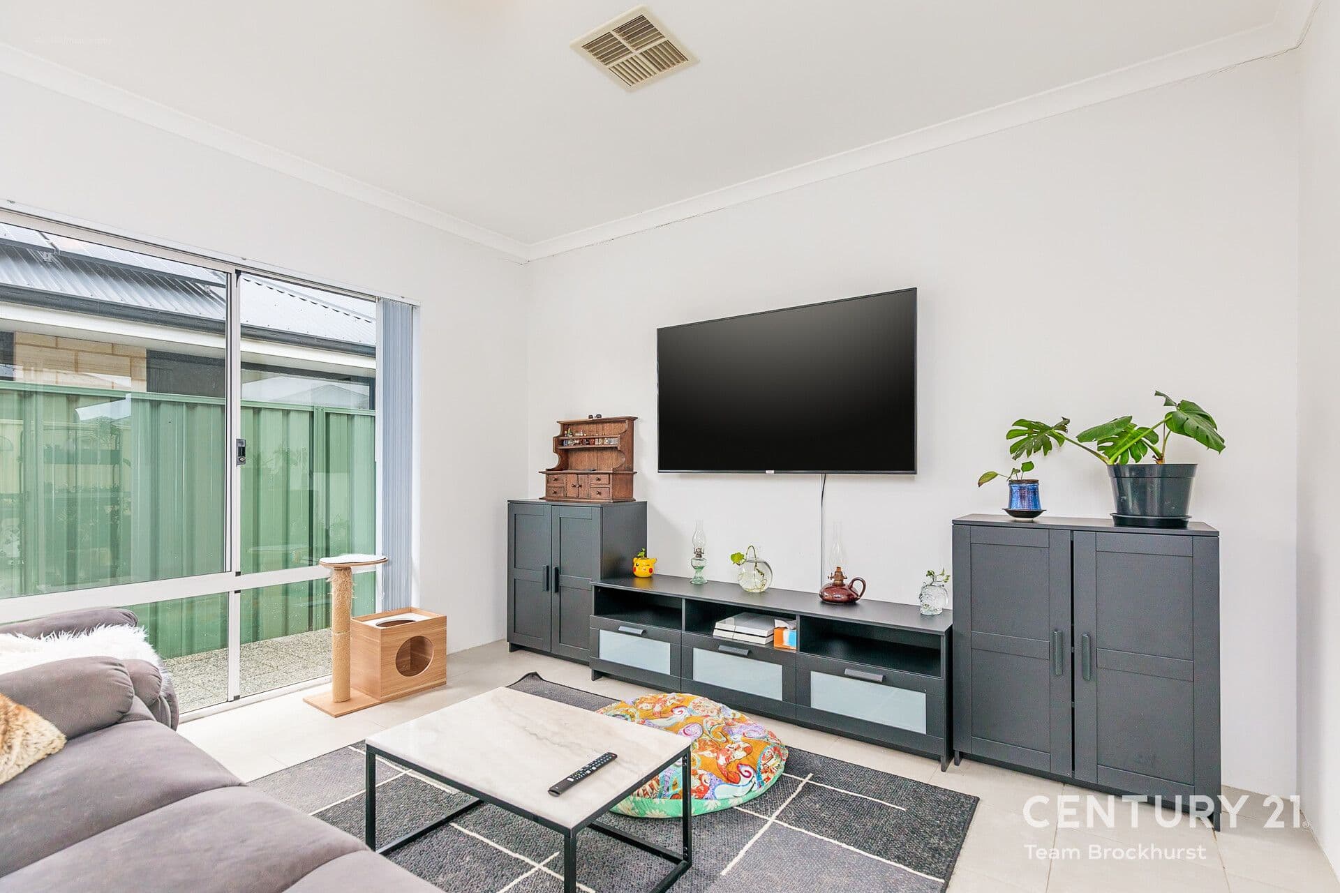 7/10 Warton Rd, Huntingdale, WA, 6110, Seville Grove - Thumbnail 2