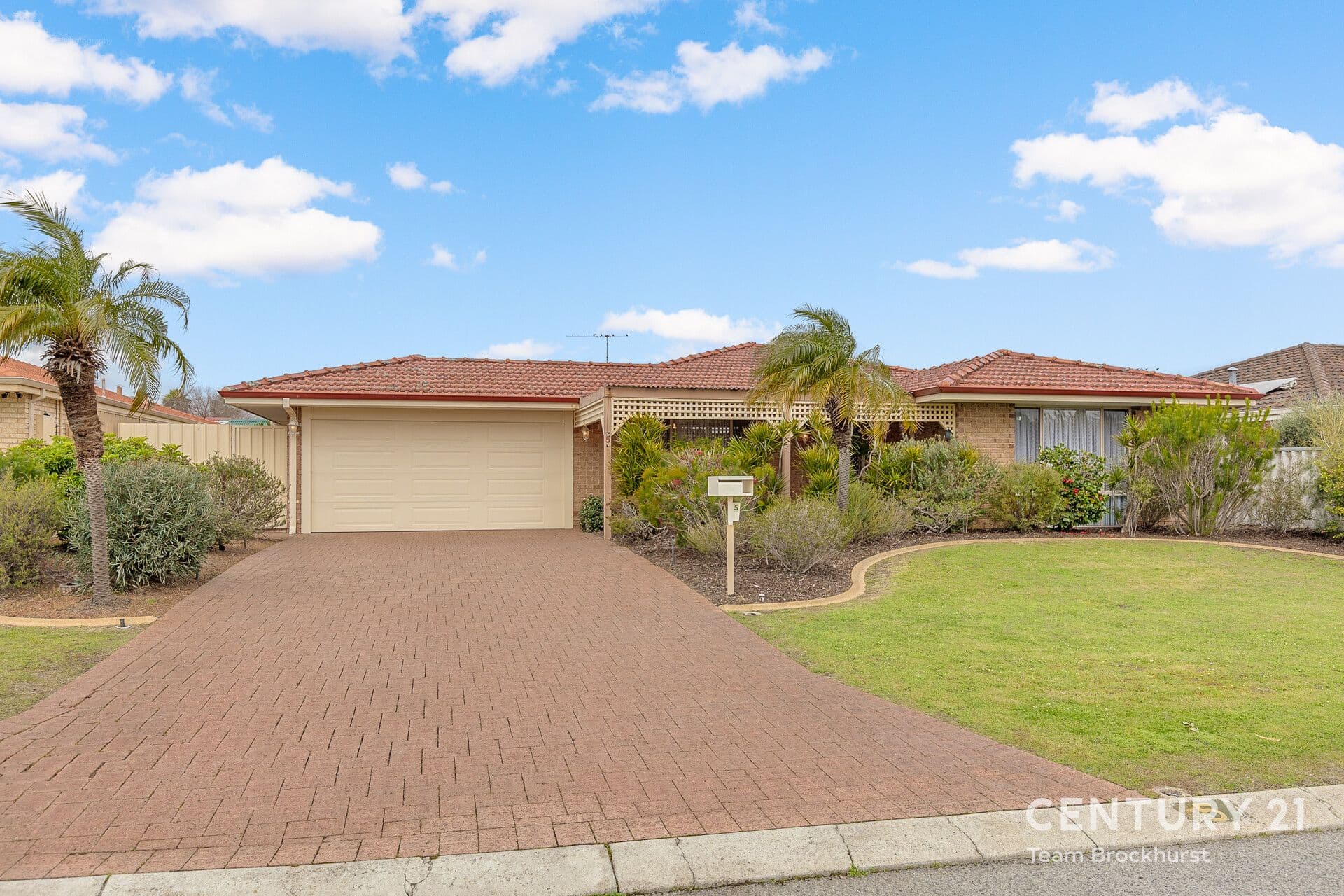 7/10 Warton Rd, Huntingdale, WA, 6110, Thornlie - Image 1