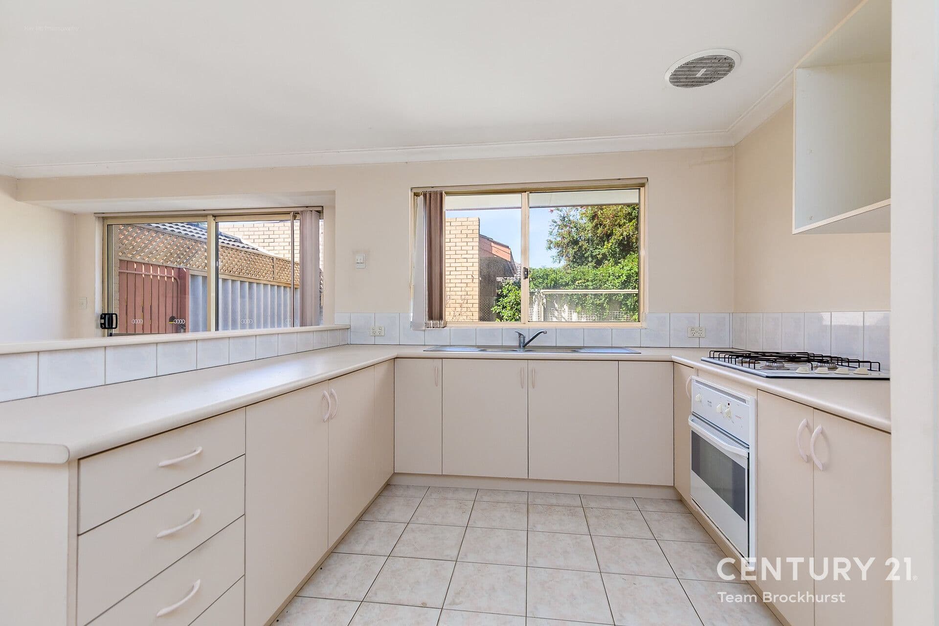 7/10 Warton Rd, Huntingdale, WA, 6110, Dianella - Thumbnail 3