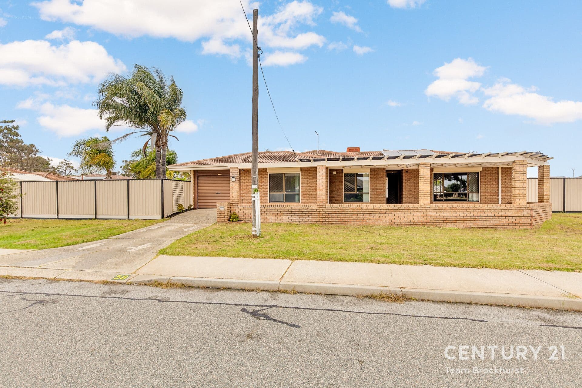 7/10 Warton Rd, Huntingdale, WA, 6110, Huntingdale - Image 1
