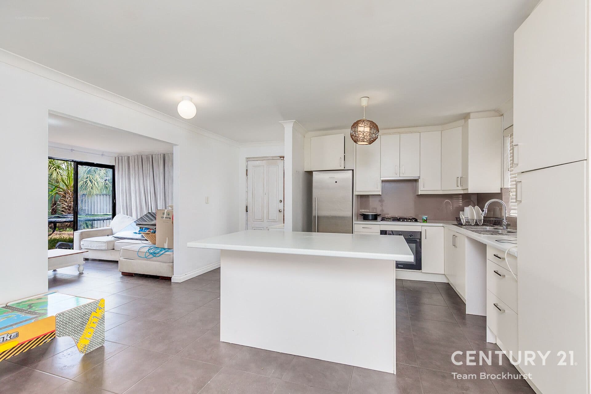 7/10 Warton Rd, Huntingdale, WA, 6110, Queens Park - Thumbnail 2
