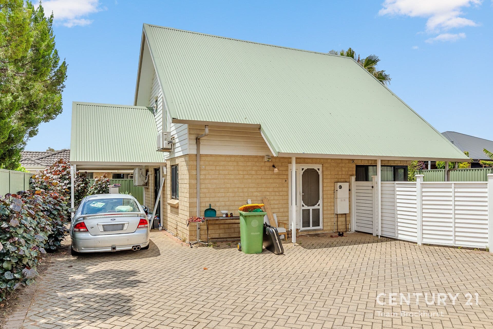 7/10 Warton Rd, Huntingdale, WA, 6110, Queens Park - Image 1