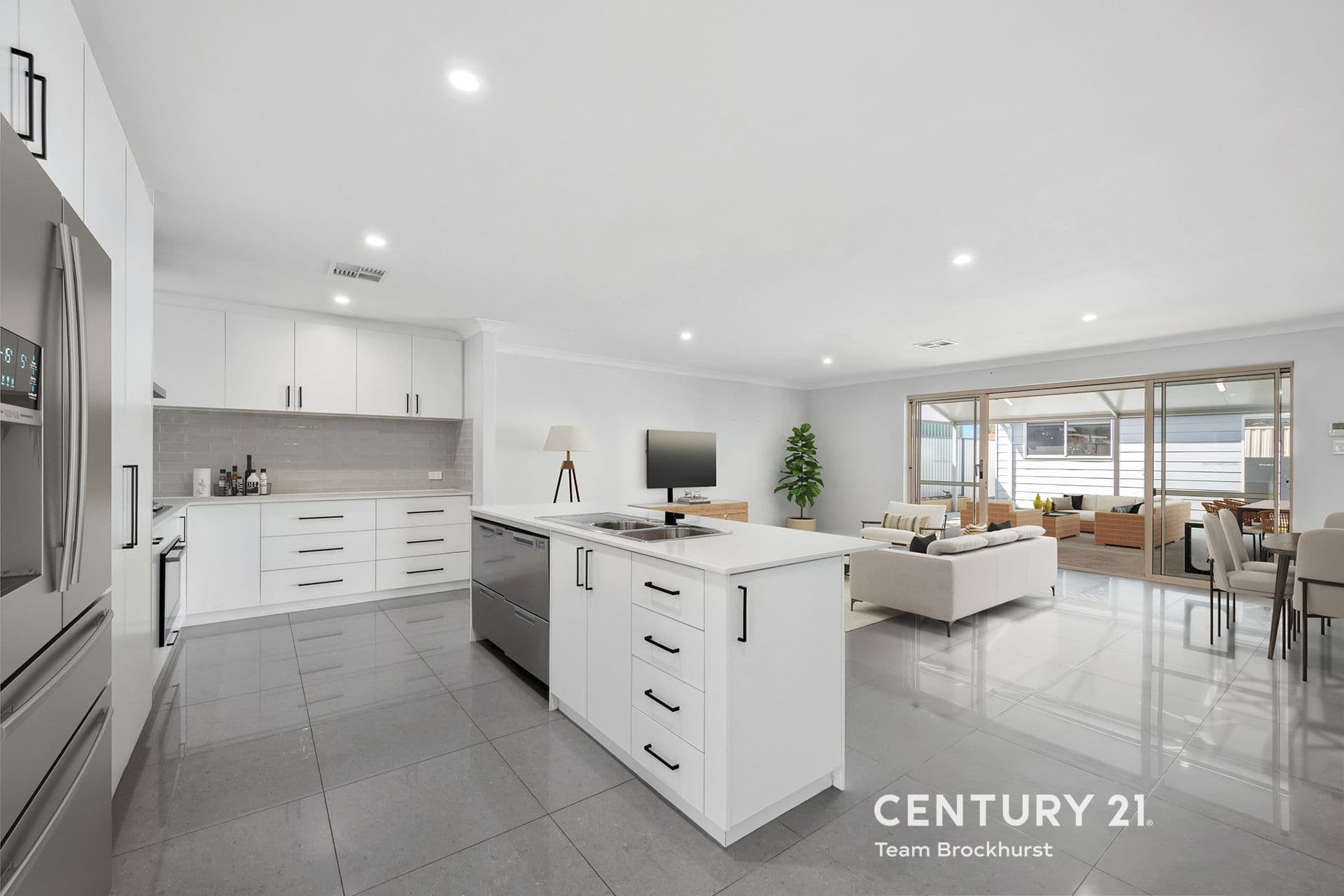 7/10 Warton Rd, Huntingdale, WA, 6110, Kenwick - Thumbnail 2