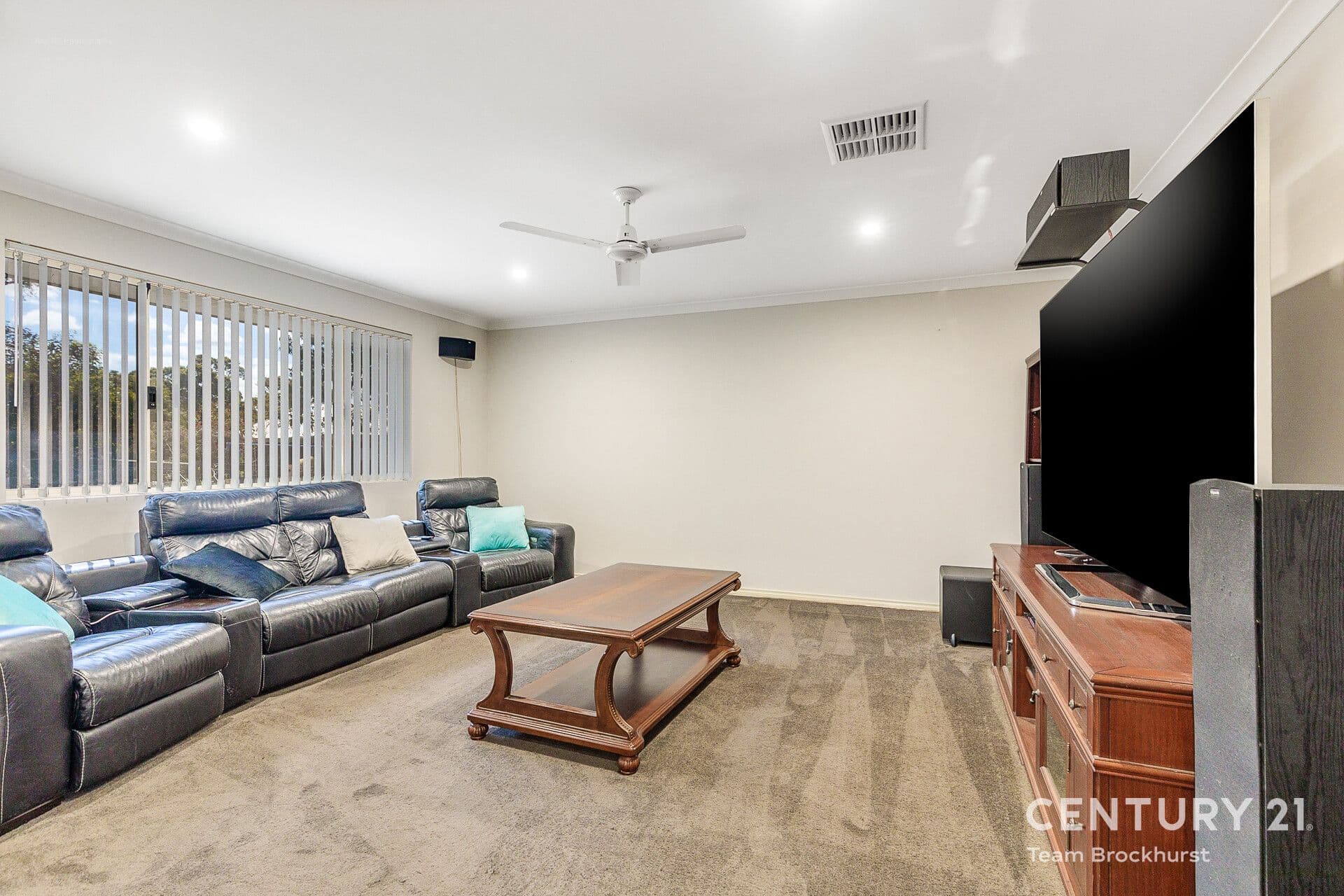 7/10 Warton Rd, Huntingdale, WA, 6110, Parkerville - Thumbnail 2