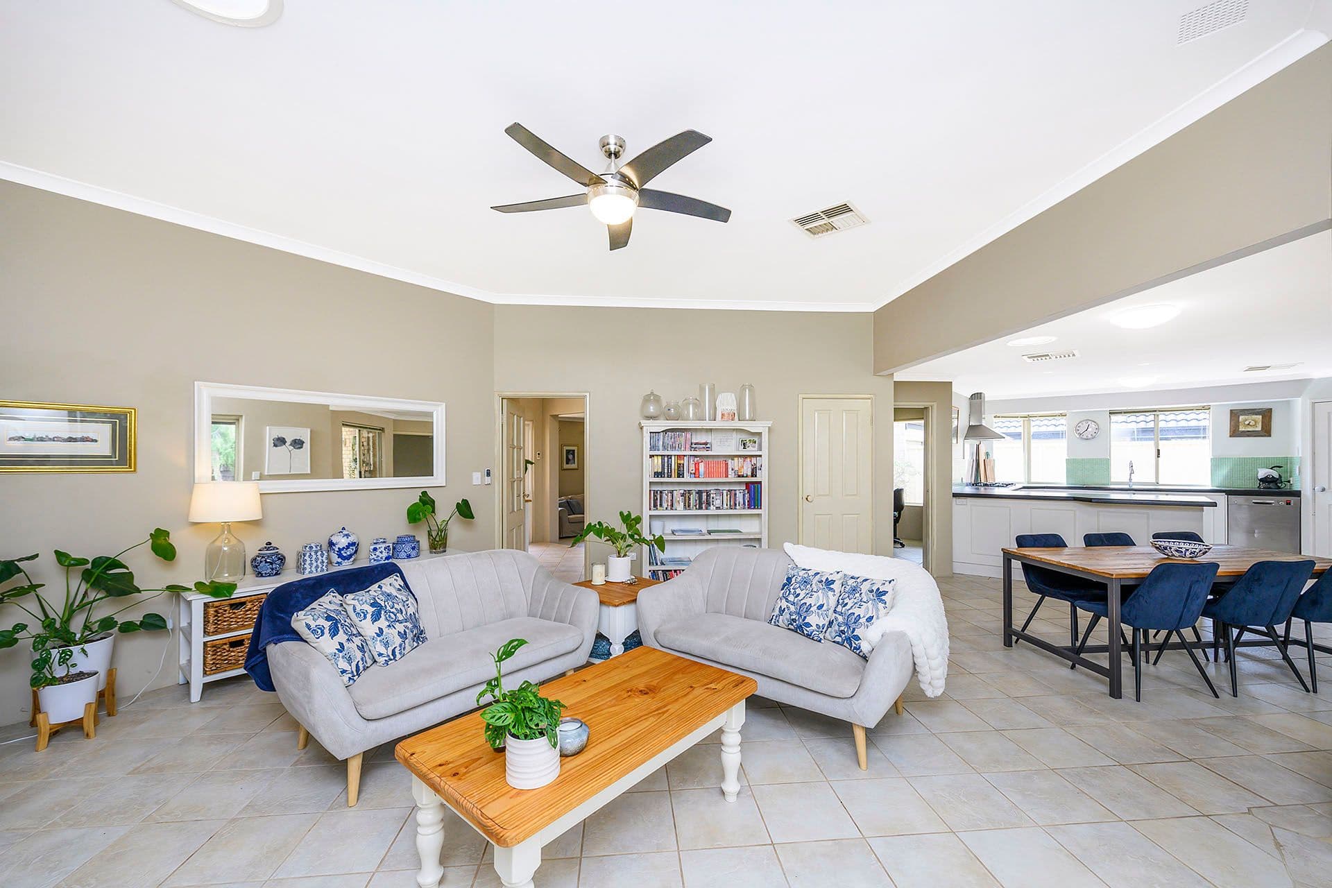 7/10 Warton Rd, Huntingdale, WA, 6110, Canning Vale - Image 1
