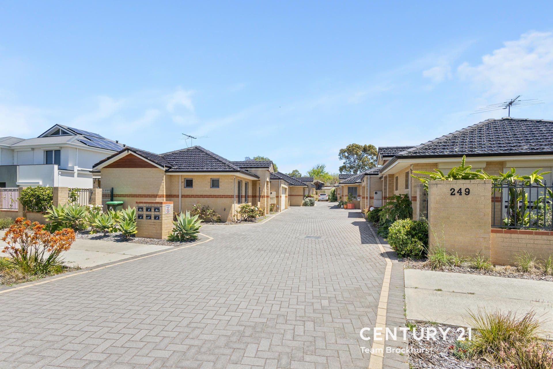 2/249 Pearson Street, Woodlands, WA, 6018, Woodlands - Thumbnail 5