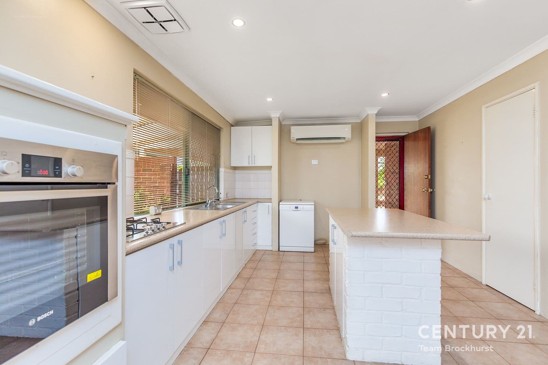 7/10 Warton Rd, Huntingdale, WA, 6110, Huntingdale - Thumbnail 3