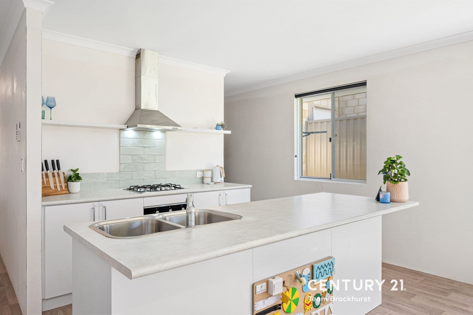 7/10 Warton Rd, Huntingdale, WA, 6110, Byford - Thumbnail 4