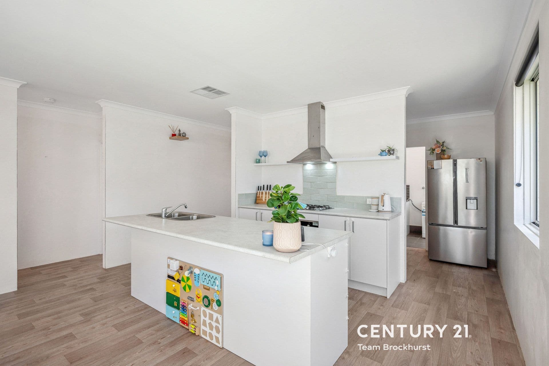 7/10 Warton Rd, Huntingdale, WA, 6110, Byford - Thumbnail 3