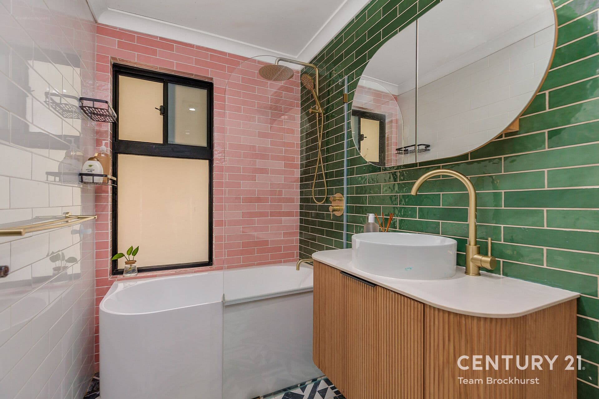 7/10 Warton Rd, Huntingdale, WA, 6110, Walliston - Thumbnail 4