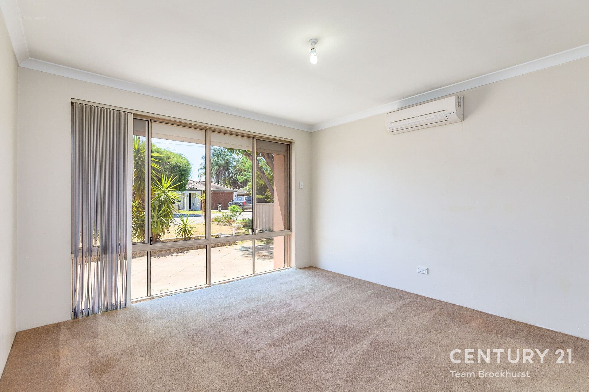 7/10 Warton Rd, Huntingdale, WA, 6110, High Wycombe - Thumbnail 2