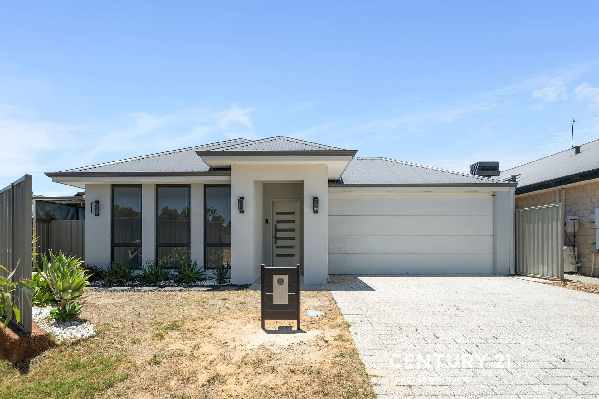 7/10 Warton Rd, Huntingdale, WA, 6110, Byford - Image 1