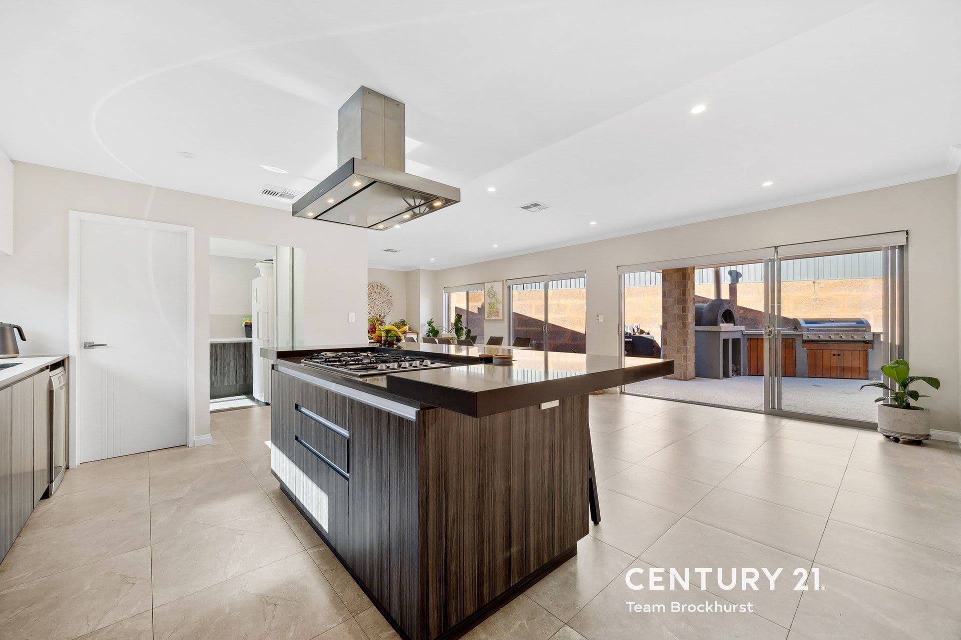 7/10 Warton Rd, Huntingdale, WA, 6110, Wandi - Thumbnail 2