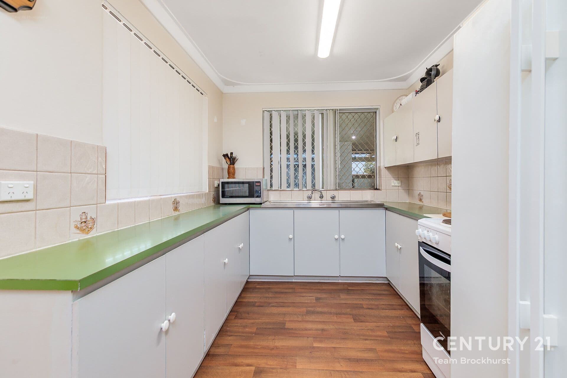 7/10 Warton Rd, Huntingdale, WA, 6110, Huntingdale - Thumbnail 4
