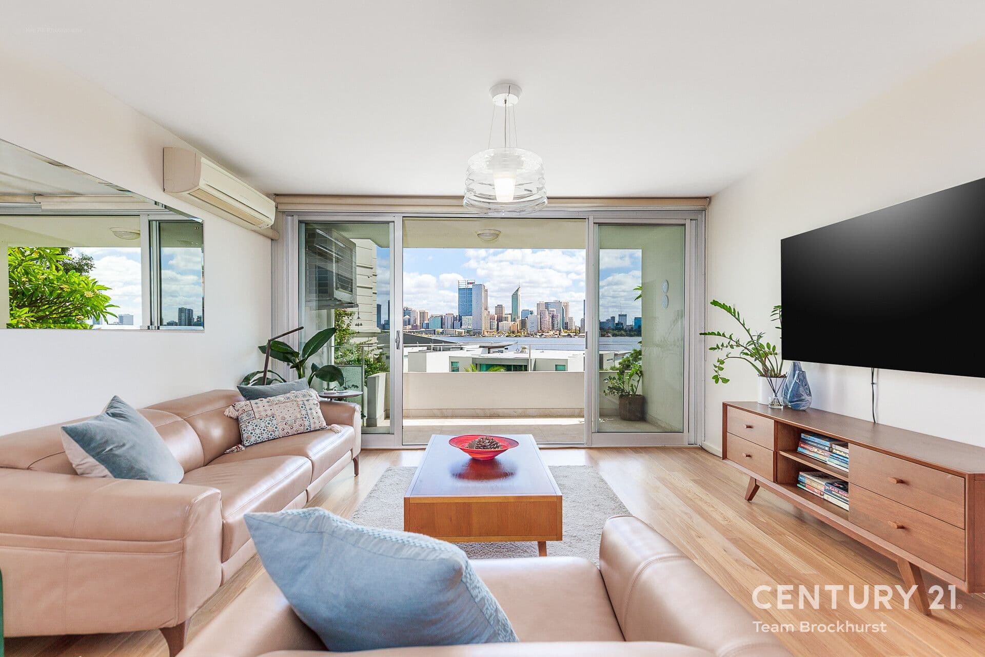 1/8 Darley Street, South Perth, WA, 6151, South Perth - Thumbnail 2