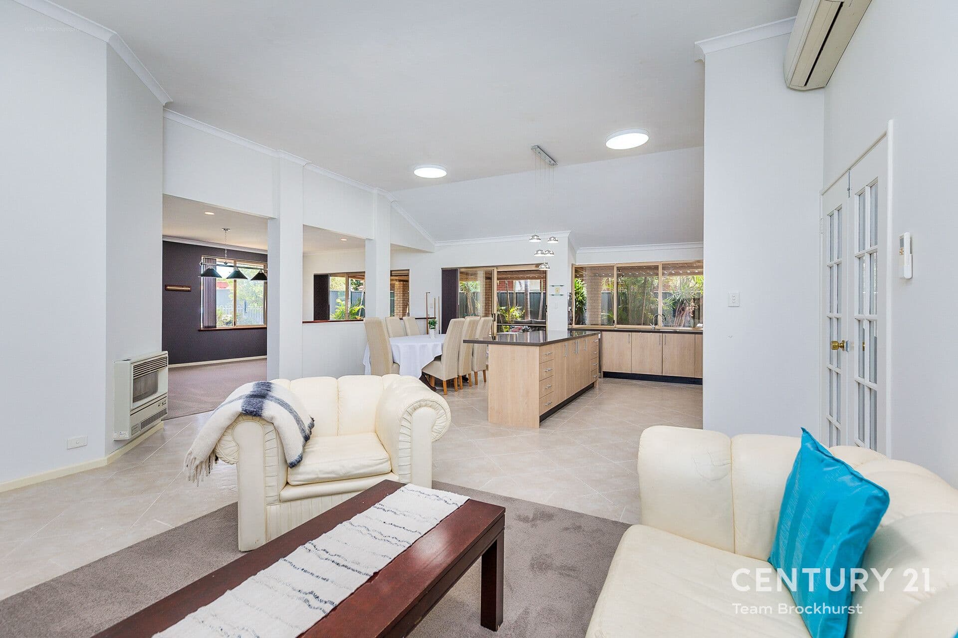 7/10 Warton Rd, Huntingdale, WA, 6110, Thornlie - Thumbnail 2