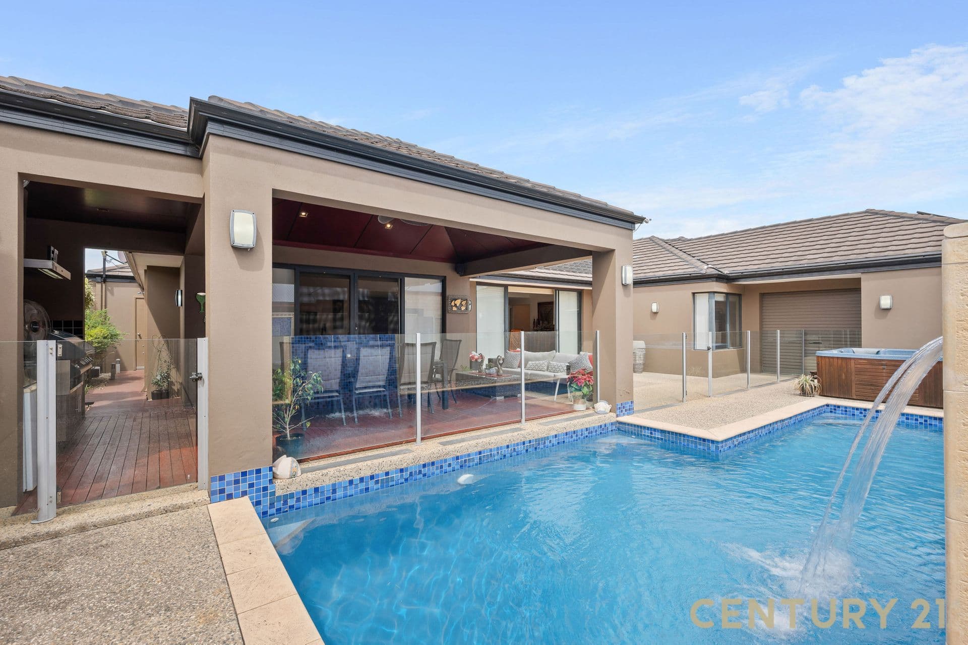 7/10 Warton Rd, Huntingdale, WA, 6110, Atwell - Image 1