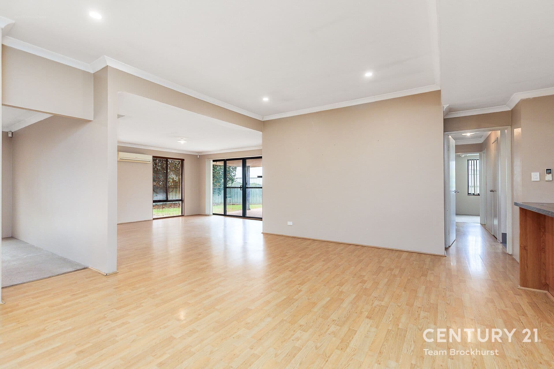 7/10 Warton Rd, Huntingdale, WA, 6110, Parmelia - Thumbnail 2