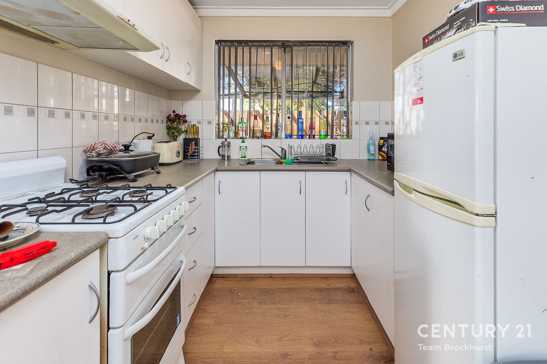 7/10 Warton Rd, Huntingdale, WA, 6110, Huntingdale - Thumbnail 3
