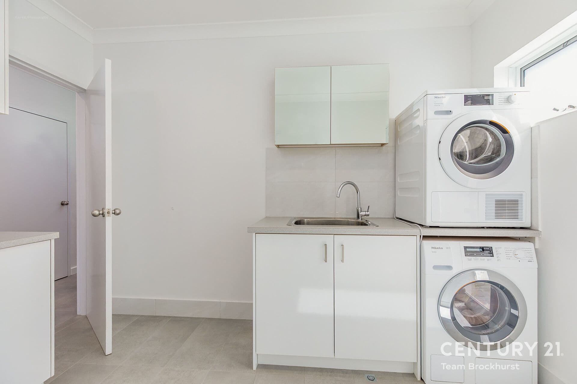 7/10 Warton Rd, Huntingdale, WA, 6110, Lynwood - Thumbnail 8