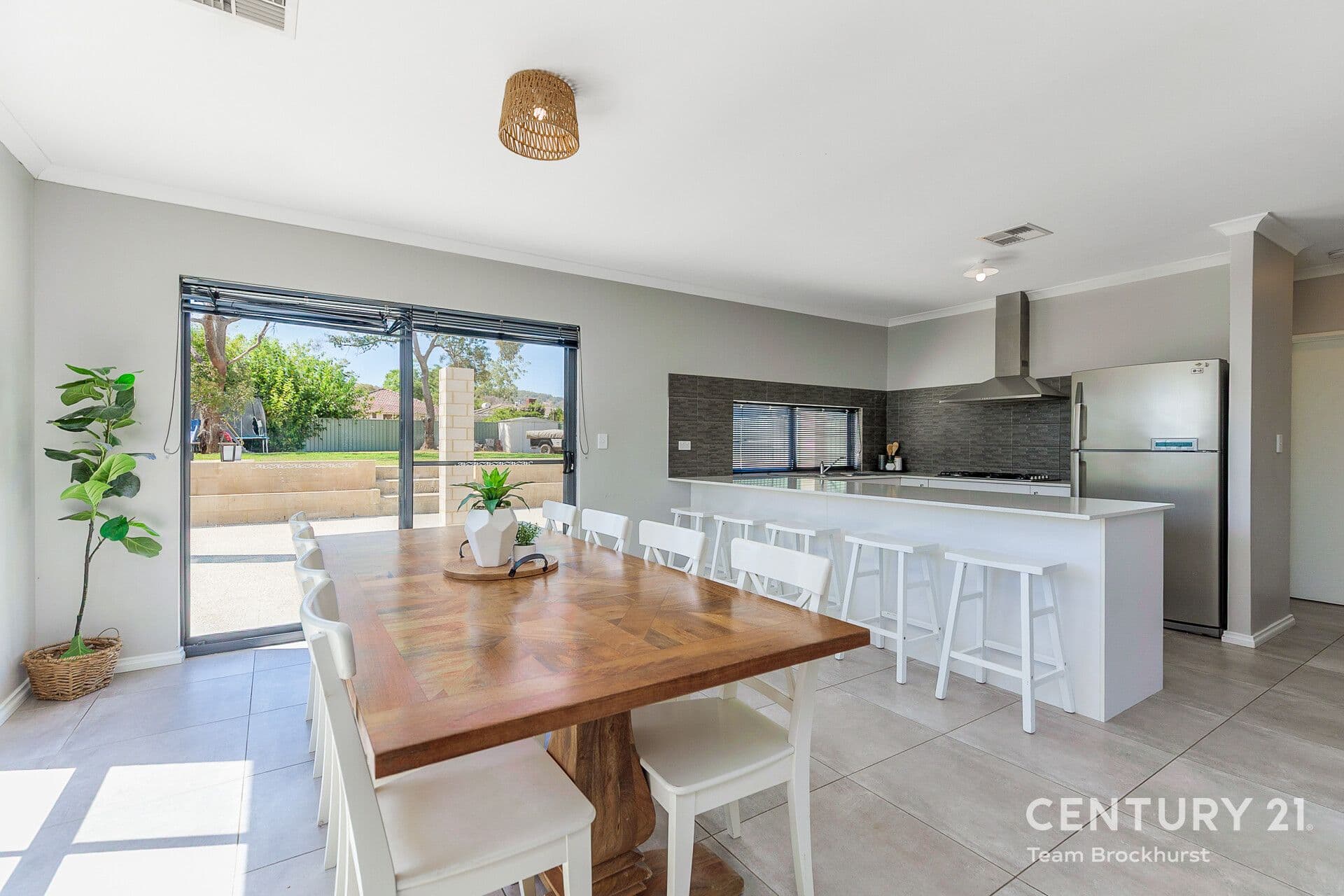 7/10 Warton Rd, Huntingdale, WA, 6110, North Dandalup - Thumbnail 2