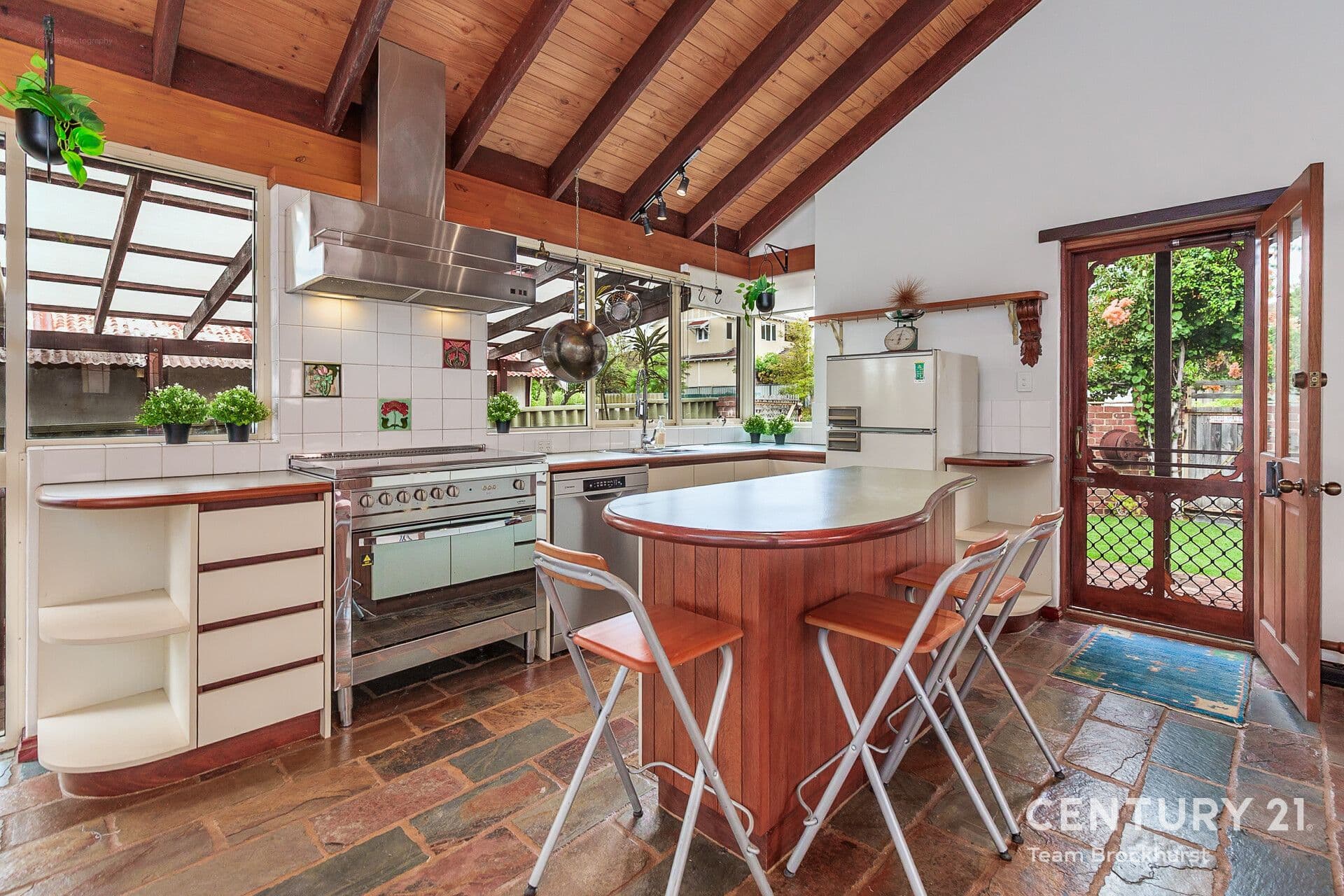 7/10 Warton Rd, Huntingdale, WA, 6110, North Perth - Thumbnail 3