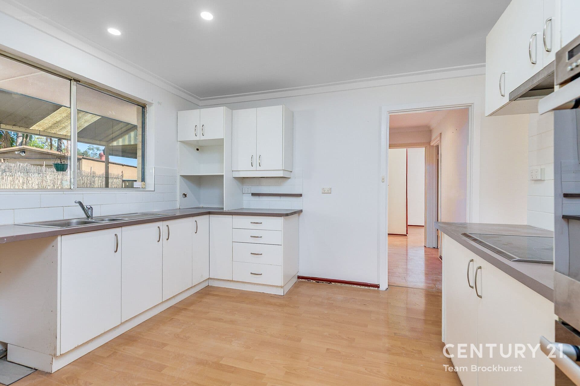 7/10 Warton Rd, Huntingdale, WA, 6110, Huntingdale - Thumbnail 3