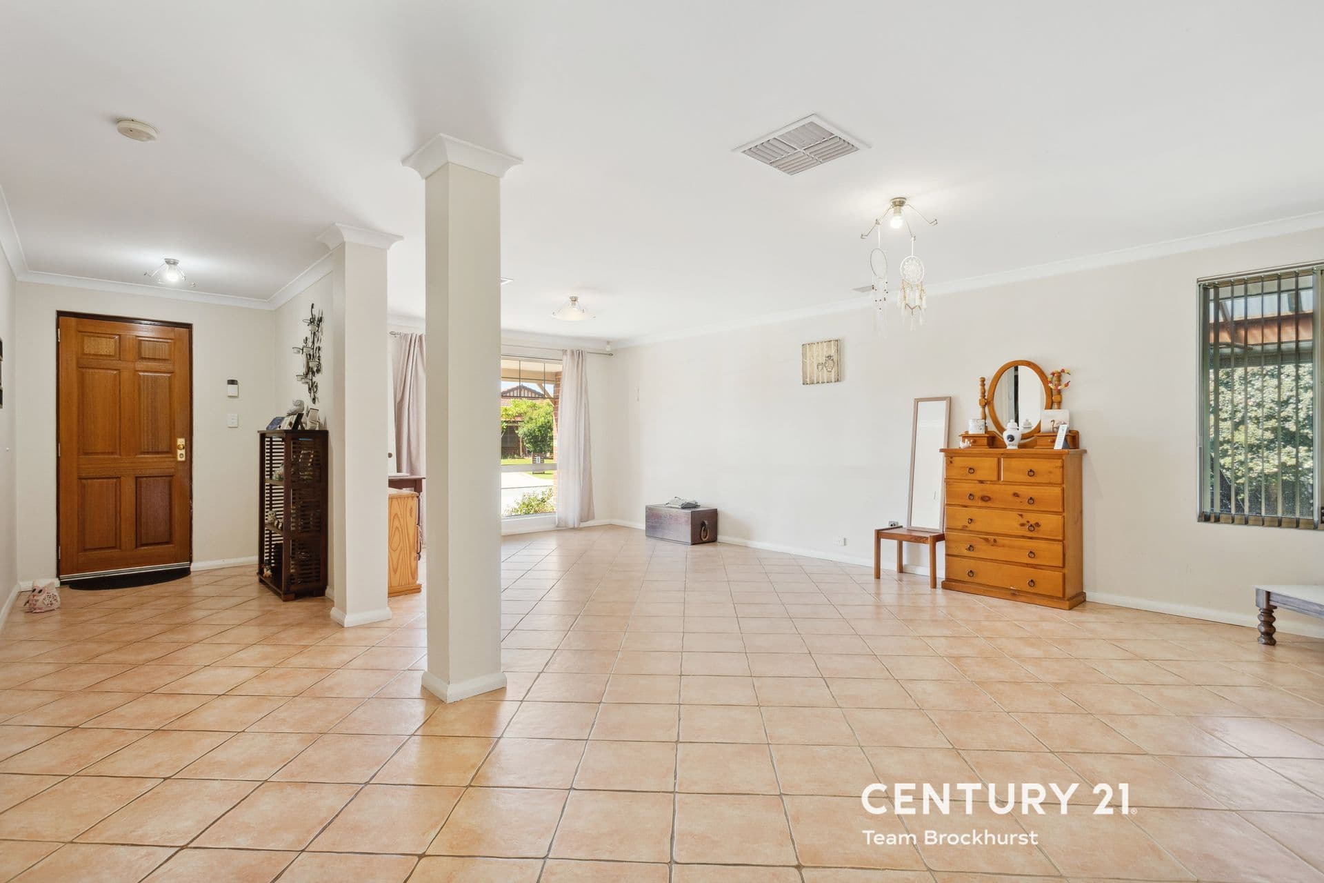 7/10 Warton Rd, Huntingdale, WA, 6110, High Wycombe - Thumbnail 5