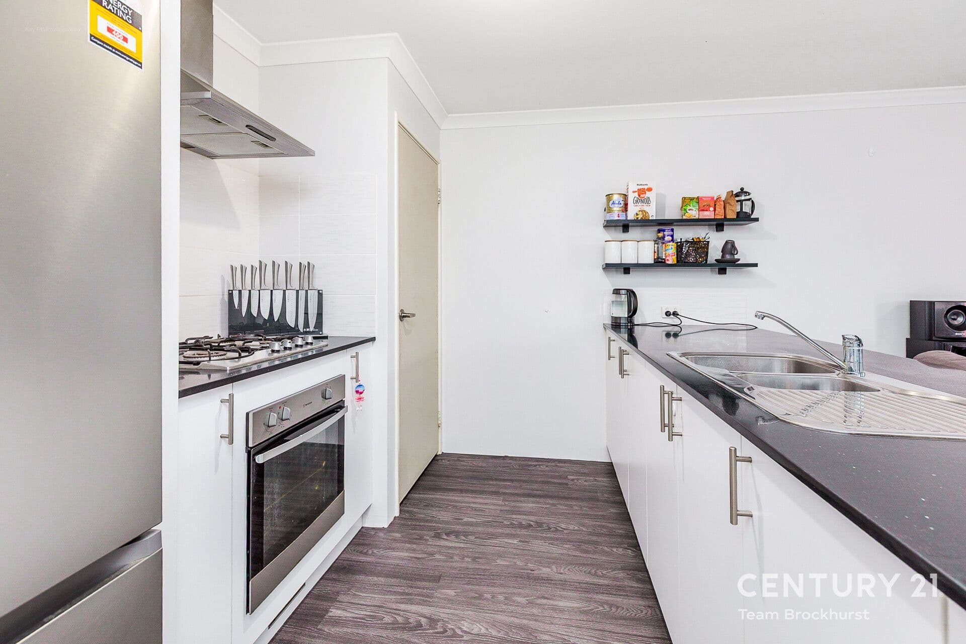 7/10 Warton Rd, Huntingdale, WA, 6110, South Morang - Thumbnail 3