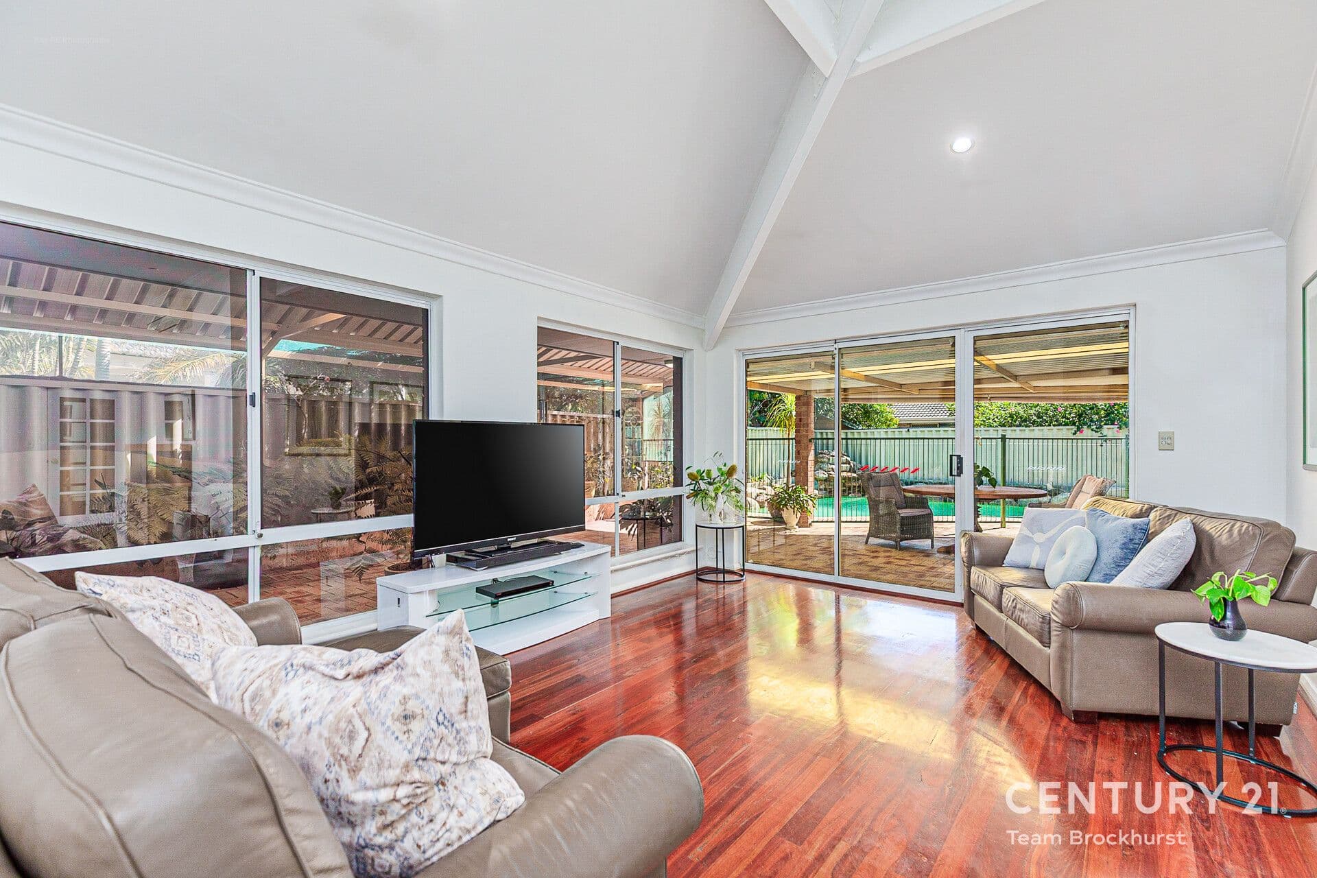 7/10 Warton Rd, Huntingdale, WA, 6110, Winthrop - Thumbnail 2