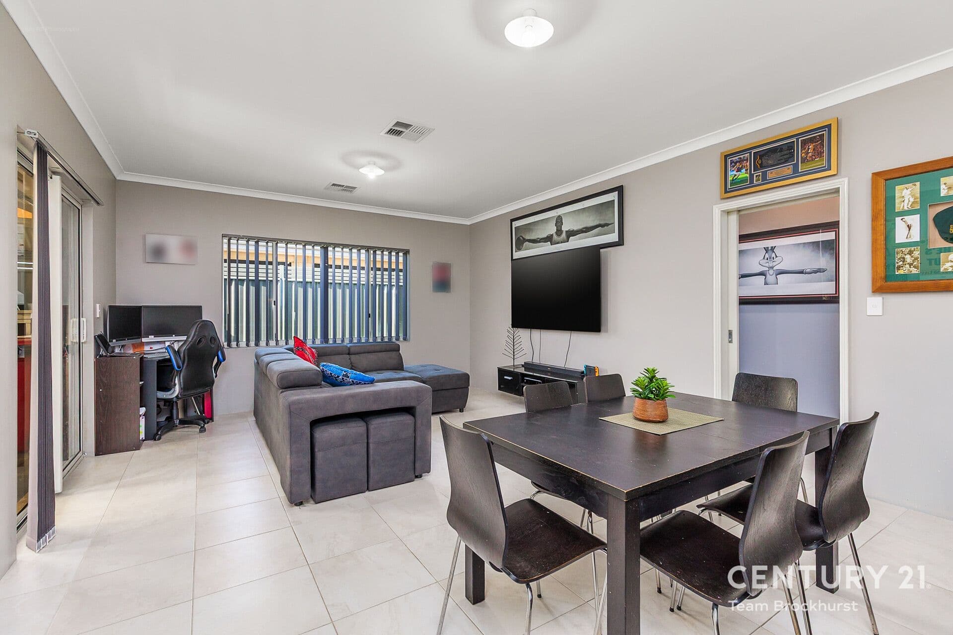 7/10 Warton Rd, Huntingdale, WA, 6110, Hilbert - Thumbnail 2