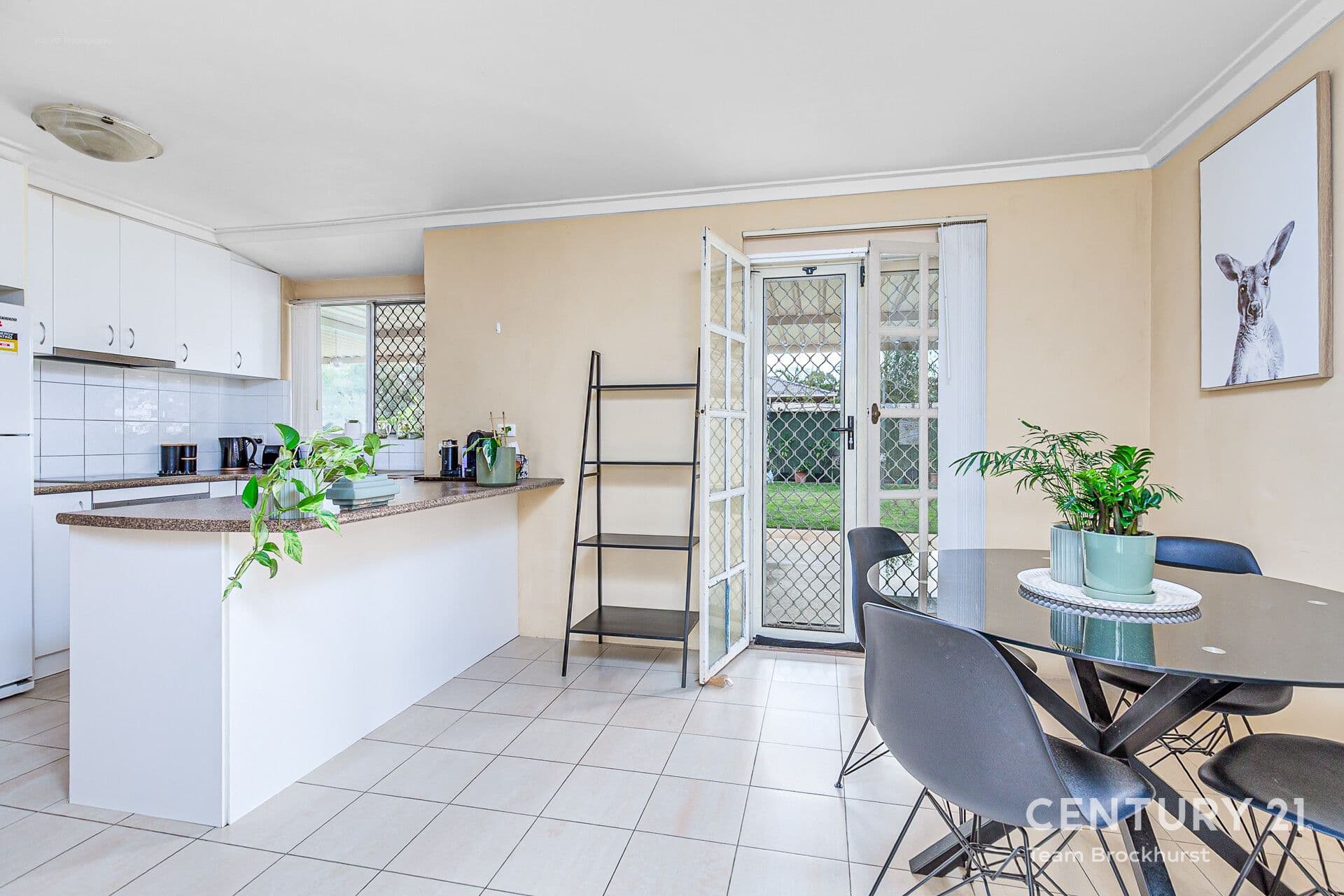 7/10 Warton Rd, Huntingdale, WA, 6110, Huntingdale - Thumbnail 3