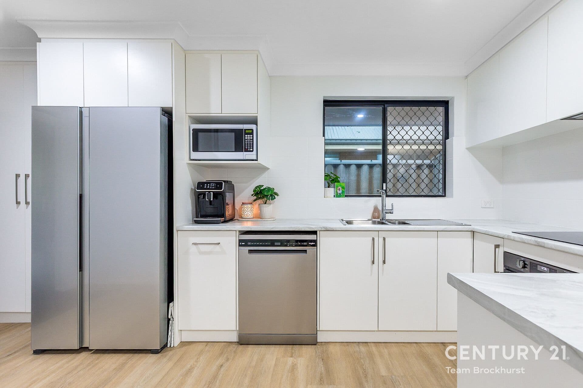 7/10 Warton Rd, Huntingdale, WA, 6110, Thornlie - Thumbnail 2